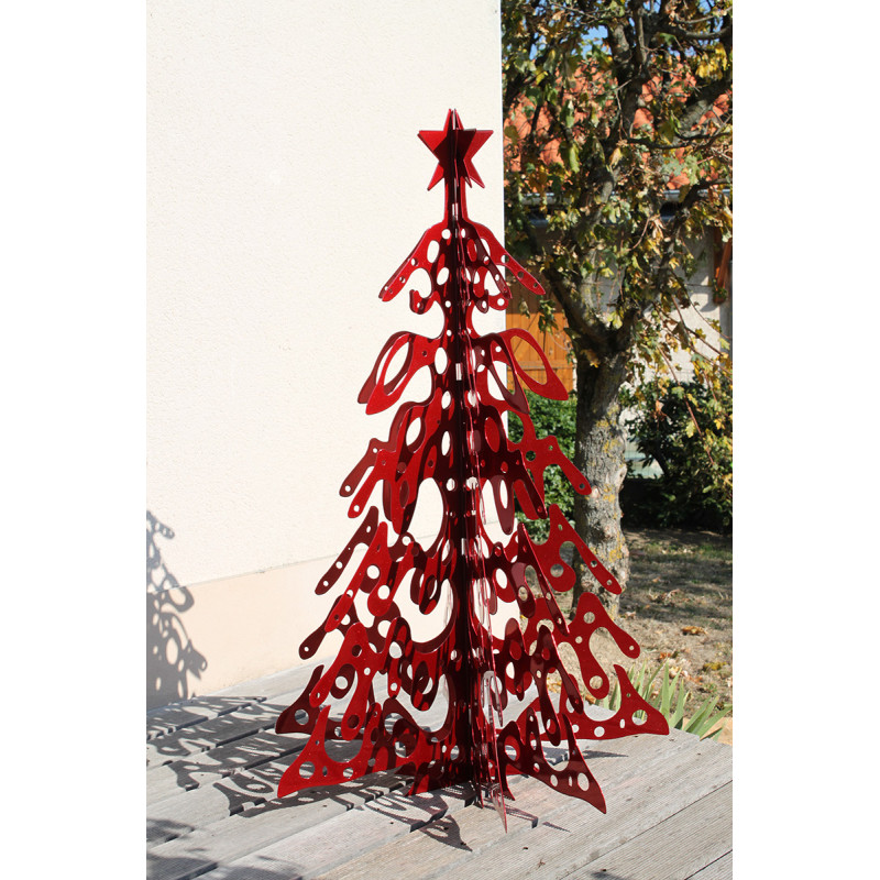  Sapin  de  Noel  en m tal 1 m rouge vernis chez Jardin et Saisons